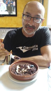 Avui, Negritos con arroz! Huevos fritos y picaditos (xoriççççç!)